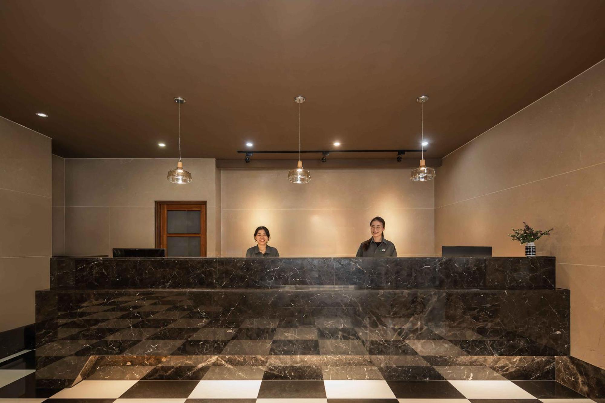 Kindness Hotel - Sandou II Kaohsiung Eksteriør bilde